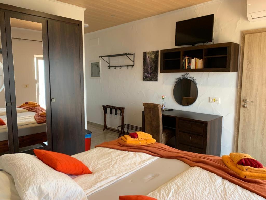 Hrlos Piratas - Ferien Haus La Palma - Good Wlan !! Tijarafe Exteriör bild